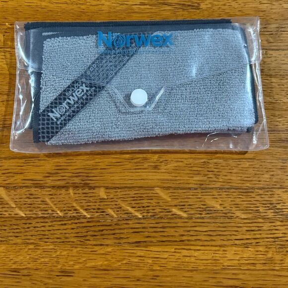 Norwex Mini Microfiber Variety Pack Set of 3 NWT - Picture 3 of 7